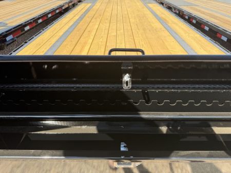 New 2026 Ironman Trailers GN Deckover Trailer