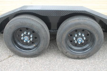 New 2027 Diamond C Trailers HDT208 24X80 Equipment Trailer