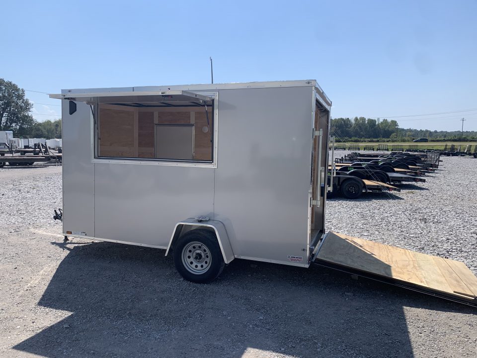 New 2027 Triple R 6X12 ENCLOSED CARGO WITH VENDOR DOOR