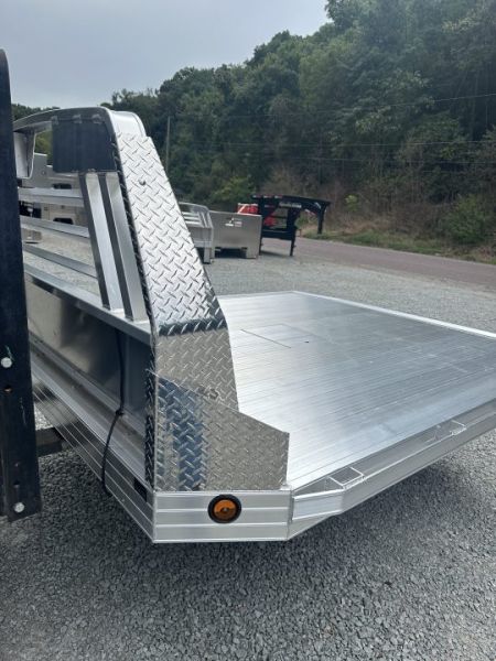 New Hillsboro 2500 Series Aluminum Flatbed, 60'' CA DRW