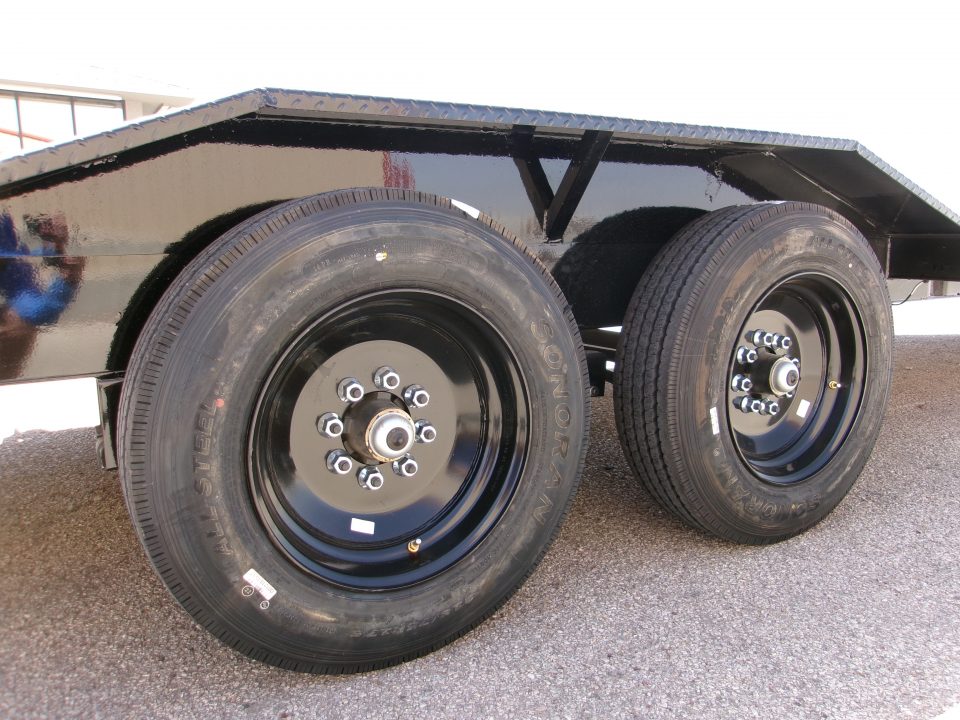 New 2027 Load Trail 83x22 I-Beam Equipment Trailer w/ 8k Axles 16k
