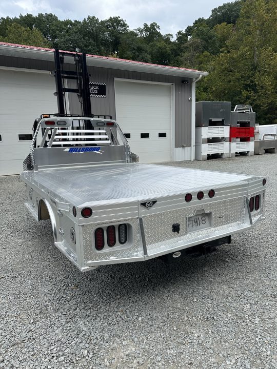 New Hillsboro Aluminum Skirted 3500 Series, 84'' CA DRW