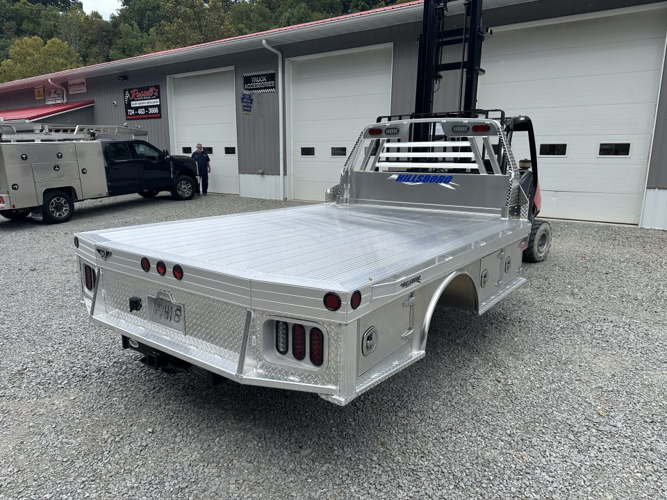 New Hillsboro Aluminum Skirted 3500 Series, 84'' CA DRW