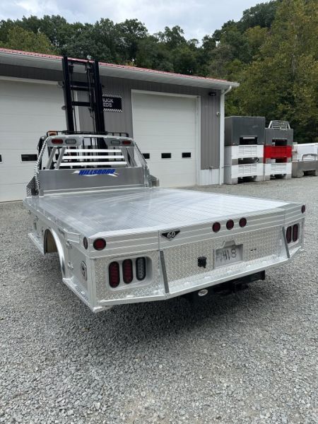 New Hillsboro Aluminum Skirted 3500 Series, 84'' CA DRW