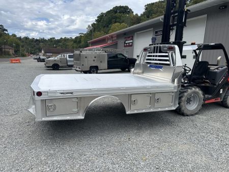 New Hillsboro Aluminum Skirted 3500 Series, 84'' CA DRW