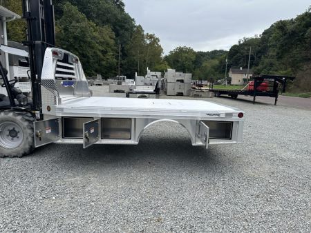 New Hillsboro Aluminum Skirted 3500 Series, 84'' CA DRW