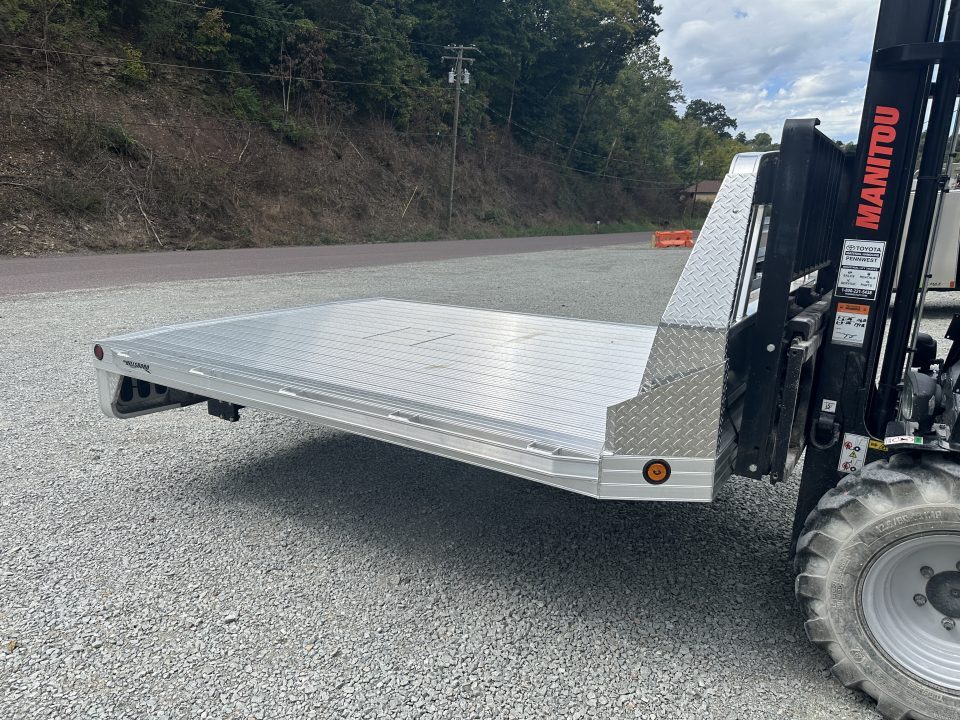 New Hillsboro Hillsboro 2500 Series Aluminum Flatbed, 84'' CA DRW