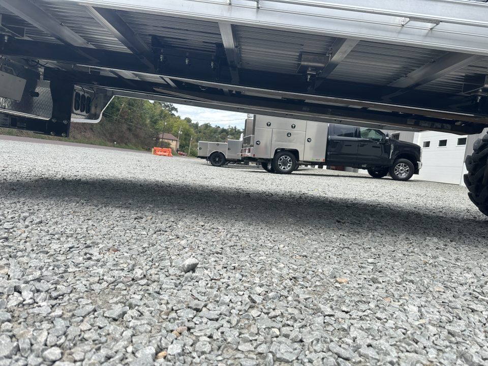 New Hillsboro Hillsboro 2500 Series Aluminum Flatbed, 84'' CA DRW