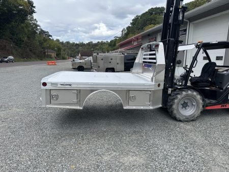 New Hillsboro Aluminum Skirted 3500 Series, 60'' CA DRW