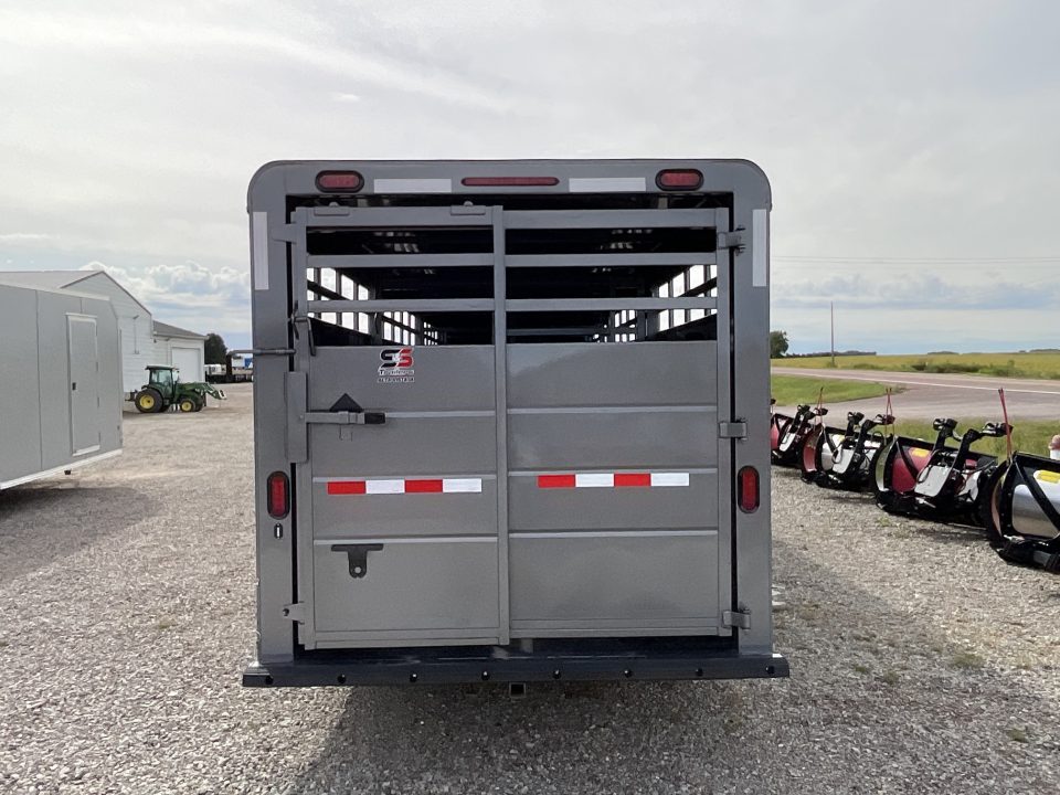 New 2027 S&S Manufacturing 24FT GN LIVESTOCK Stock / Stock Combo Trailer