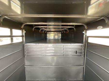New 2027 S&S Manufacturing 24FT GN LIVESTOCK Stock / Stock Combo Trailer