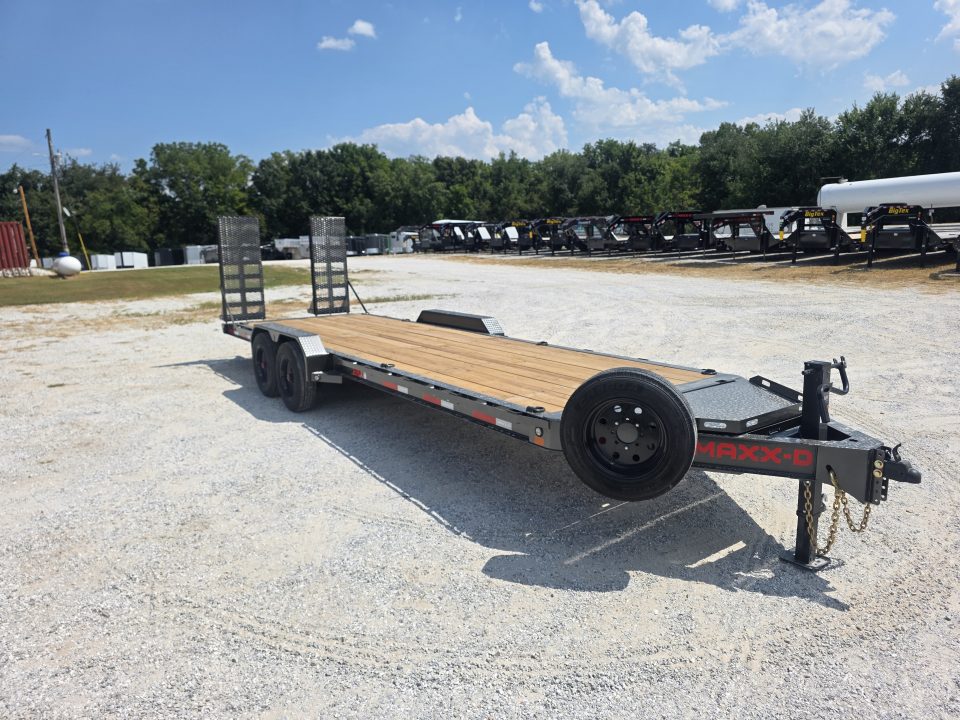 New 2027 MAXX-D 83 X 24 EHX TANDEM HD CH W/ 2' DOVE/ STAND UP RAMPS