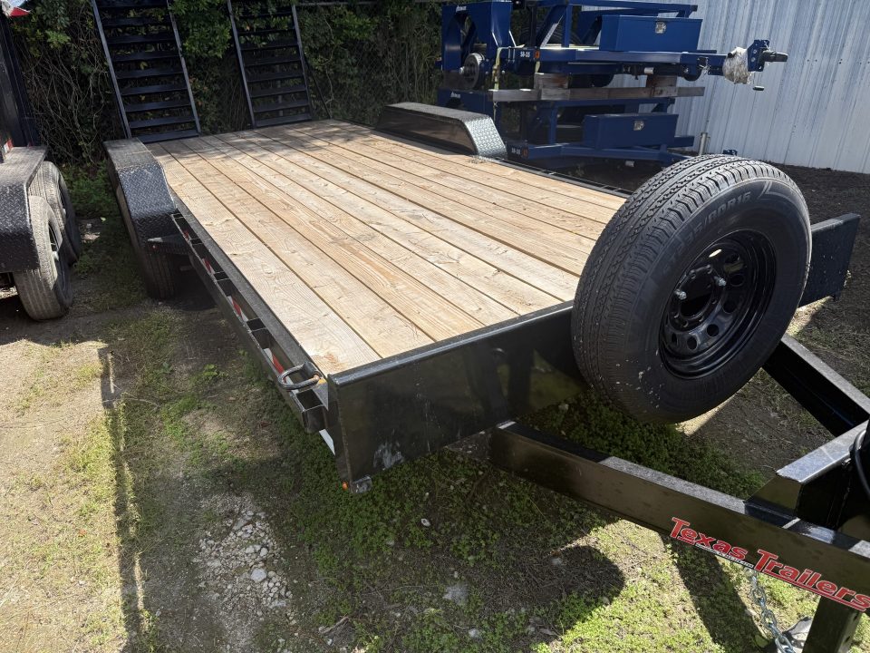 Used USED 2026 EQ2014B TEXAS TRAILERS 6'10" X 20' 14,000# GVWR EQUIPMENT TRAILER