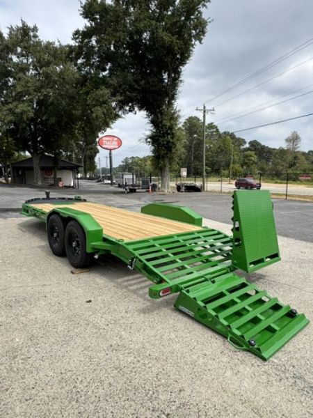 New 2027 Diamond C 82x20' Equipment, 36" Dove, Max Ramps LPX207