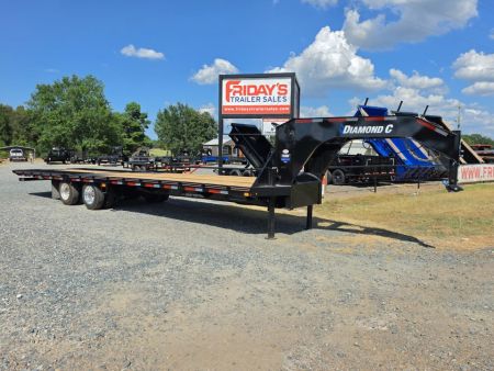 New 2027 Diamond C Trailers FMAX212 32'x102" Hydraulic Dovetail Pacesetter Edition Equipment Trailer