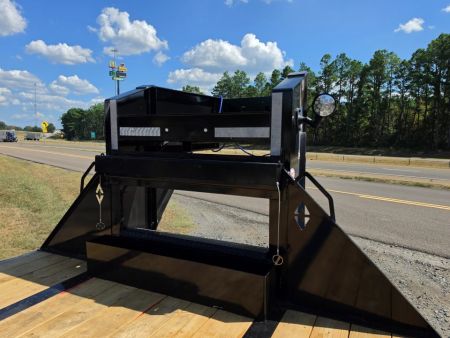 New 2027 Diamond C Trailers FMAX212 32'x102" Hydraulic Dovetail Pacesetter Edition Equipment Trailer