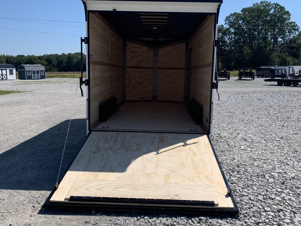New 2027 United Trailers UJ-7.516TA35-8.5 ENCLOSED CARGO TRAILER