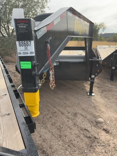 New 2027 Big Tex Trailers 20+5 GOOSENECK TRAILER 15.9K WITH MEGA RAMPS