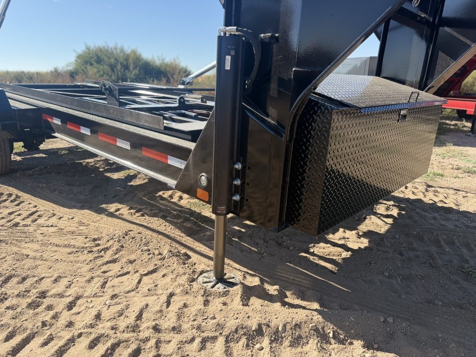 New 2027 MAXX-D 7-16 Roll Off Dump Trailer 10K Axles