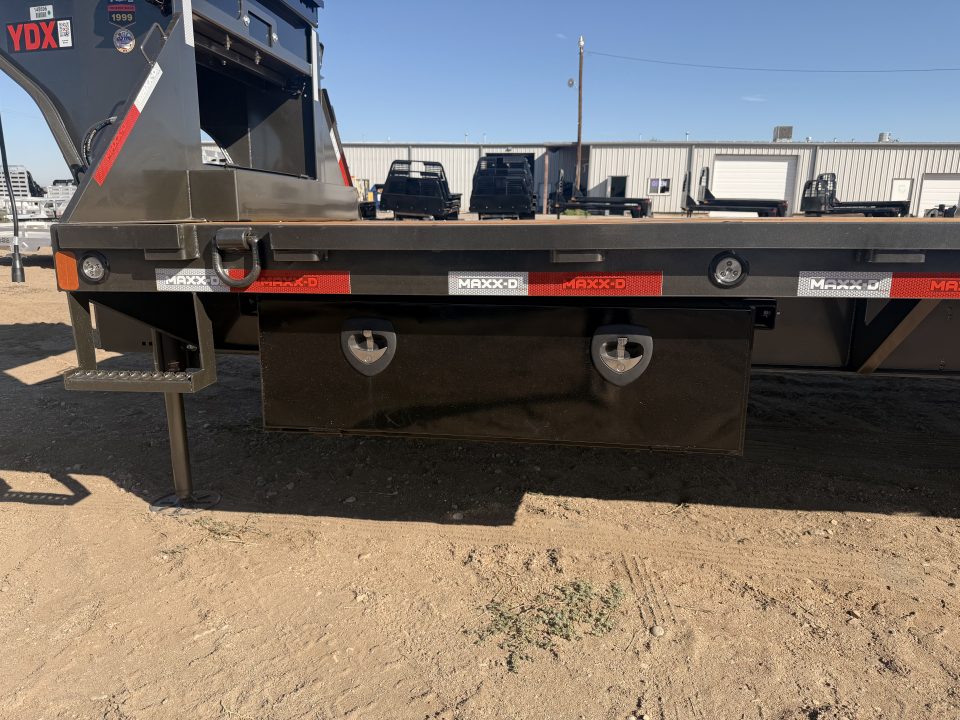 New 2027 MAXX-D 8.5-36 Tandem Dual Deckover Gooseneck Equipment Hauler W/ Hydraulic Dove Tail 30K GVWR