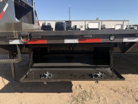 New 2027 MAXX-D 8.5-36 Tandem Dual Deckover Gooseneck Equipment Hauler W/ Hydraulic Dove Tail 30K GVWR