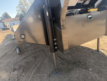 New 2027 MAXX-D 8.5-36 Tandem Dual Deckover Gooseneck Equipment Hauler W/ Hydraulic Dove Tail 30K GVWR