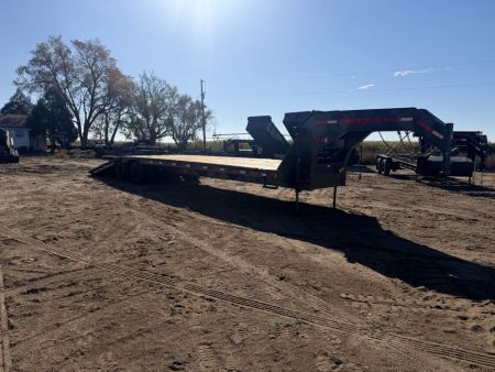 New 2027 MAXX-D 8.5-36 Tandem Dual Deckover Gooseneck Equipment Hauler W/ Hydraulic Dove Tail 30K GVWR