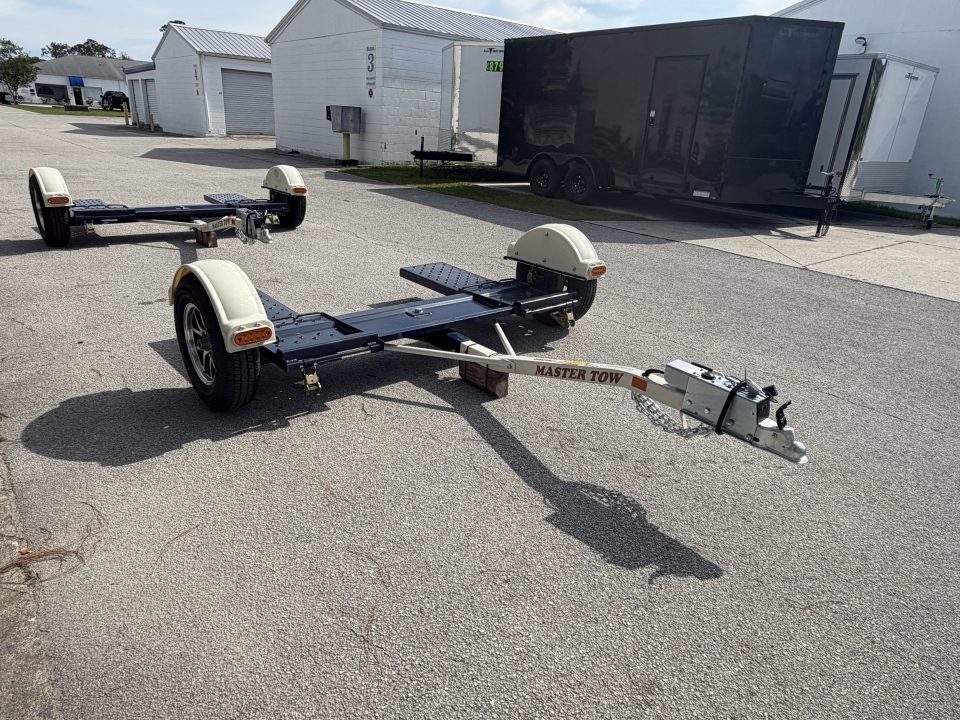 2027 Master Tow 80THDDB photo 3