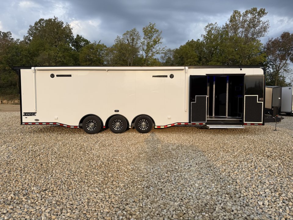 2027 Haulmark EGP8534R4-B