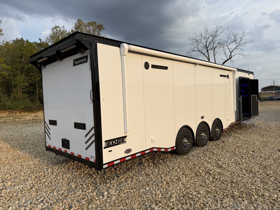 2027 Haulmark EGP8534R4-B photo 3