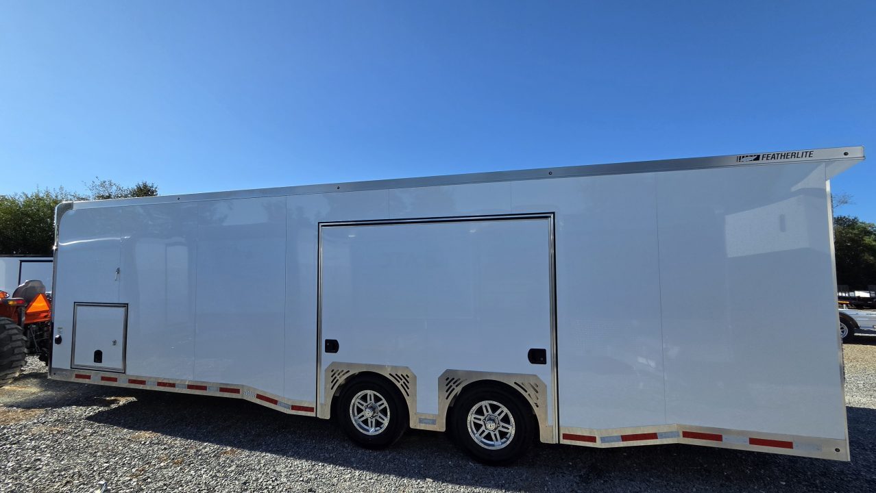 New 2026 Featherlite Trailers 4410 8.5X28 Car / Racing Trailer