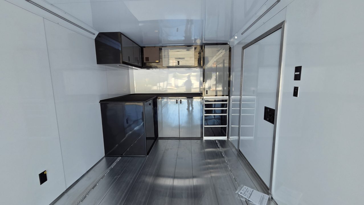 New 2026 Featherlite Trailers 4410 8.5X28 Car / Racing Trailer