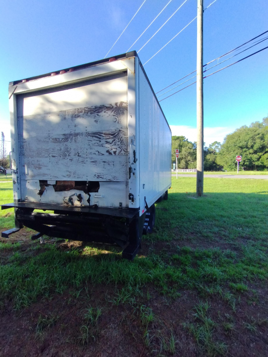 Used 2005 Nissan Nissan Box Truck Other
