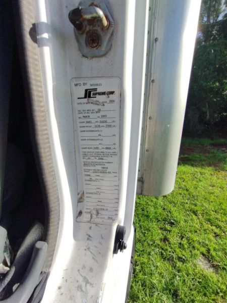 Used 2005 Nissan Nissan Box Truck Other