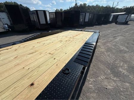 New 2027 Oak Ridge 102x24 16k Gooseneck