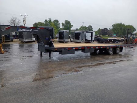 New 2027 Diamond C Trailers FMAX212 HDT 35X102