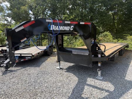New 2027 Diamond C FMAX208 GOOSENECK TRAILER MAX RAMPS SLIPPER ROLLER