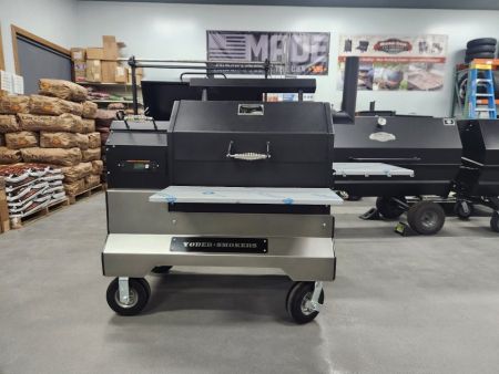 New 2026 Yoder YS640SS Competion Pellet BBQ Grill