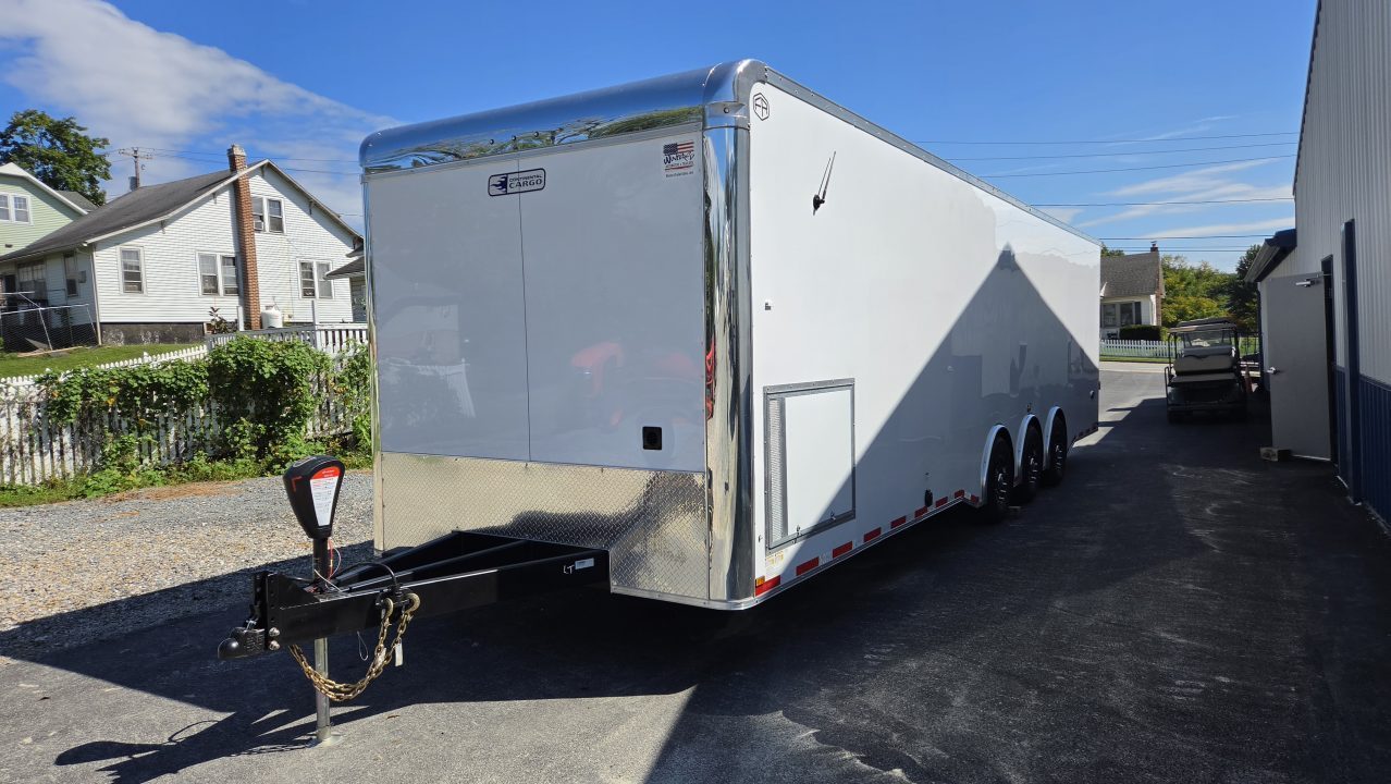 New 2027 Continental Cargo AUTOMASTER 8.5X32 TTT Car / Racing Trailer