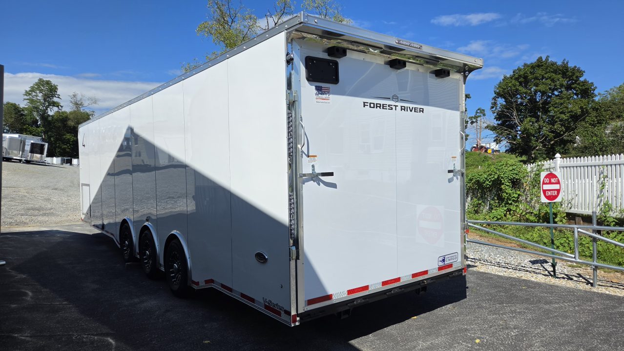New 2027 Continental Cargo AUTOMASTER 8.5X32 TTT Car / Racing Trailer
