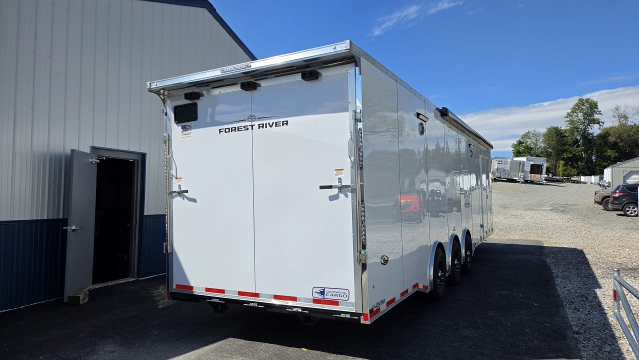 New 2027 Continental Cargo AUTOMASTER 8.5X32 TTT Car / Racing Trailer