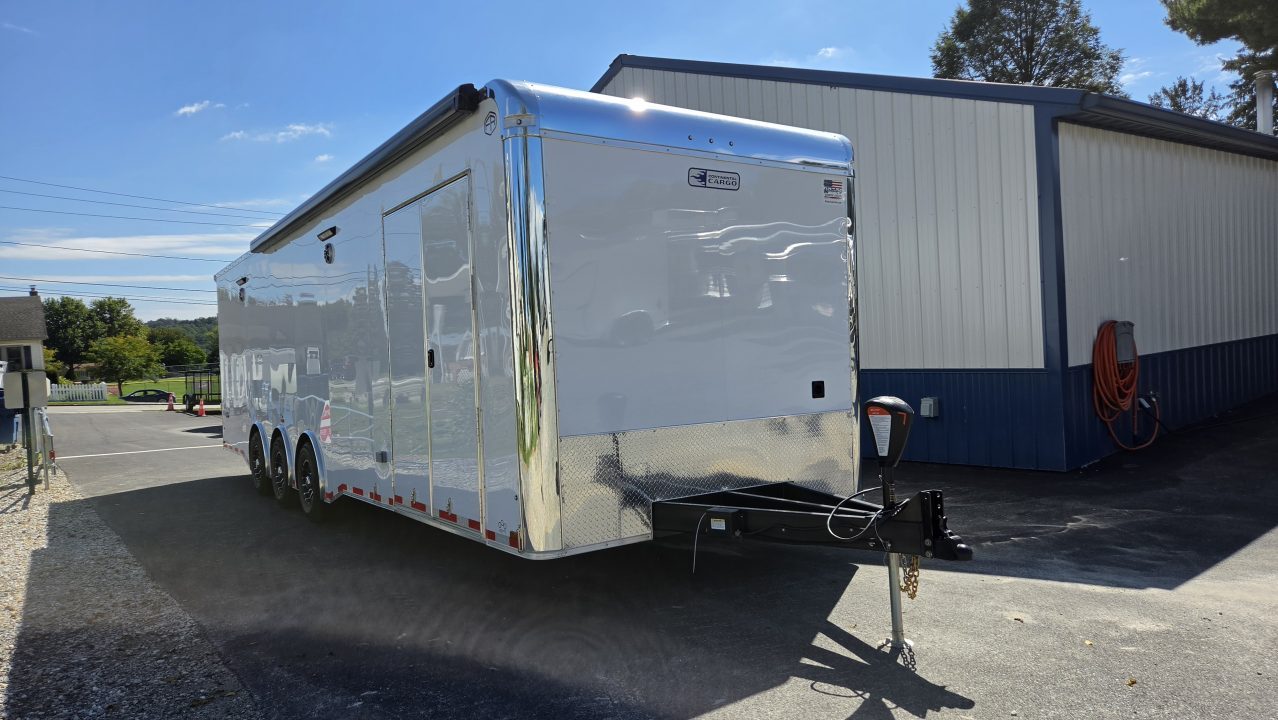 New 2027 Continental Cargo AUTOMASTER 8.5X32 TTT Car / Racing Trailer
