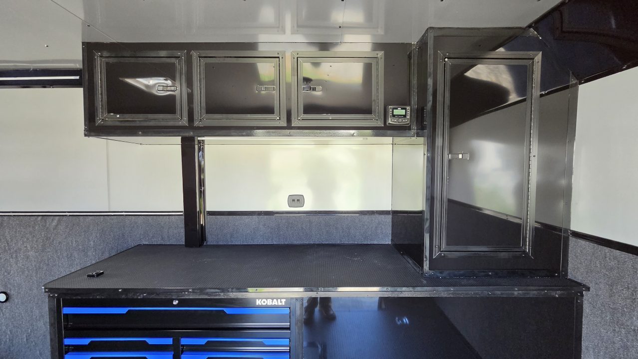 New 2027 Continental Cargo AUTOMASTER 8.5X32 TTT Car / Racing Trailer