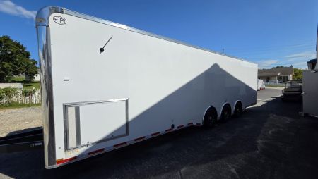 New 2027 Continental Cargo AUTOMASTER 8.5X32 TTT Car / Racing Trailer