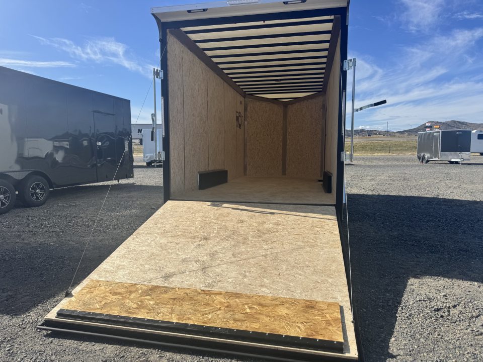 2027 Formula Trailers photo 4