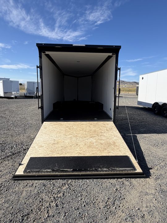 2027 Formula Trailers photo 3
