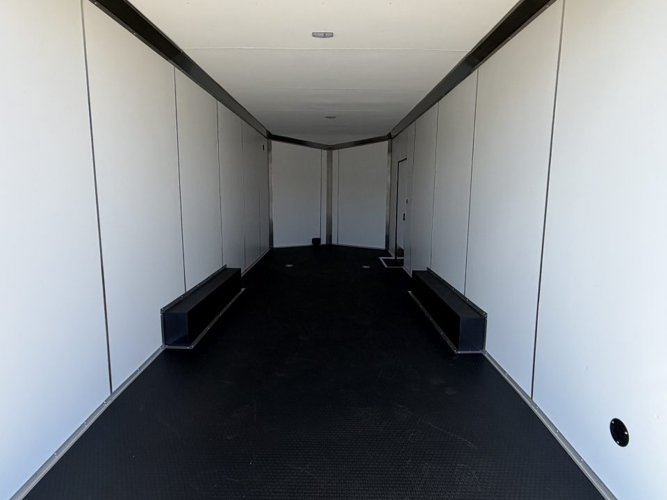 2027 Formula Trailers photo 4