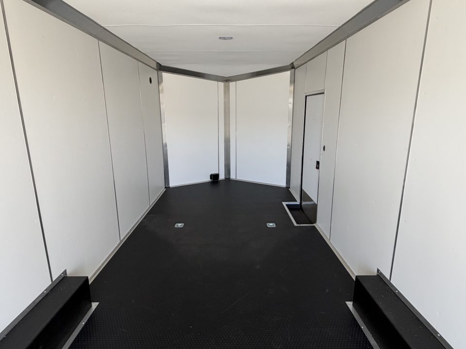 2027 Formula Trailers photo 5