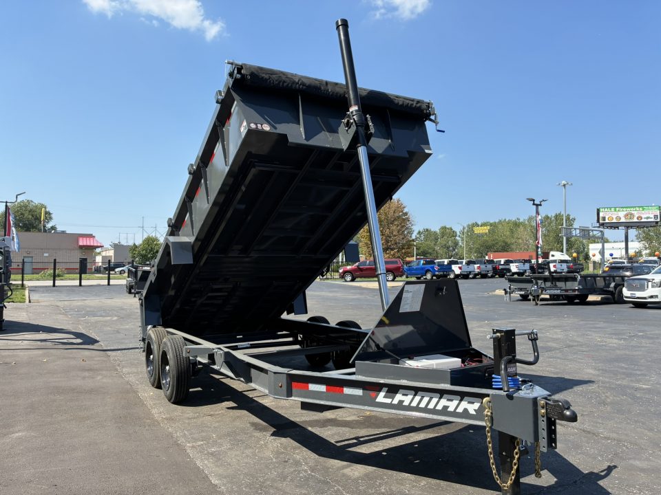 2027 Lamar photo 2
