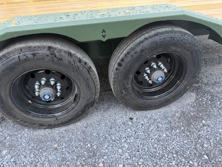 New 2027 Diamond C HXD210 GOOSENECK DRIVE OVER FENDER TILT TRAILER 102”X24’ **ABS BRAKES ** HYDRO JACKS ,